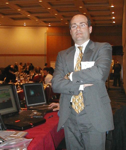 MIKEWORK.JPG (45237 bytes)